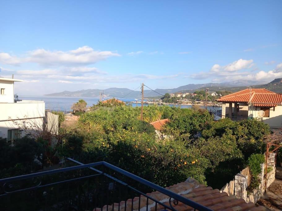 Stoupa Beachside Retro Apartment Bagian luar foto